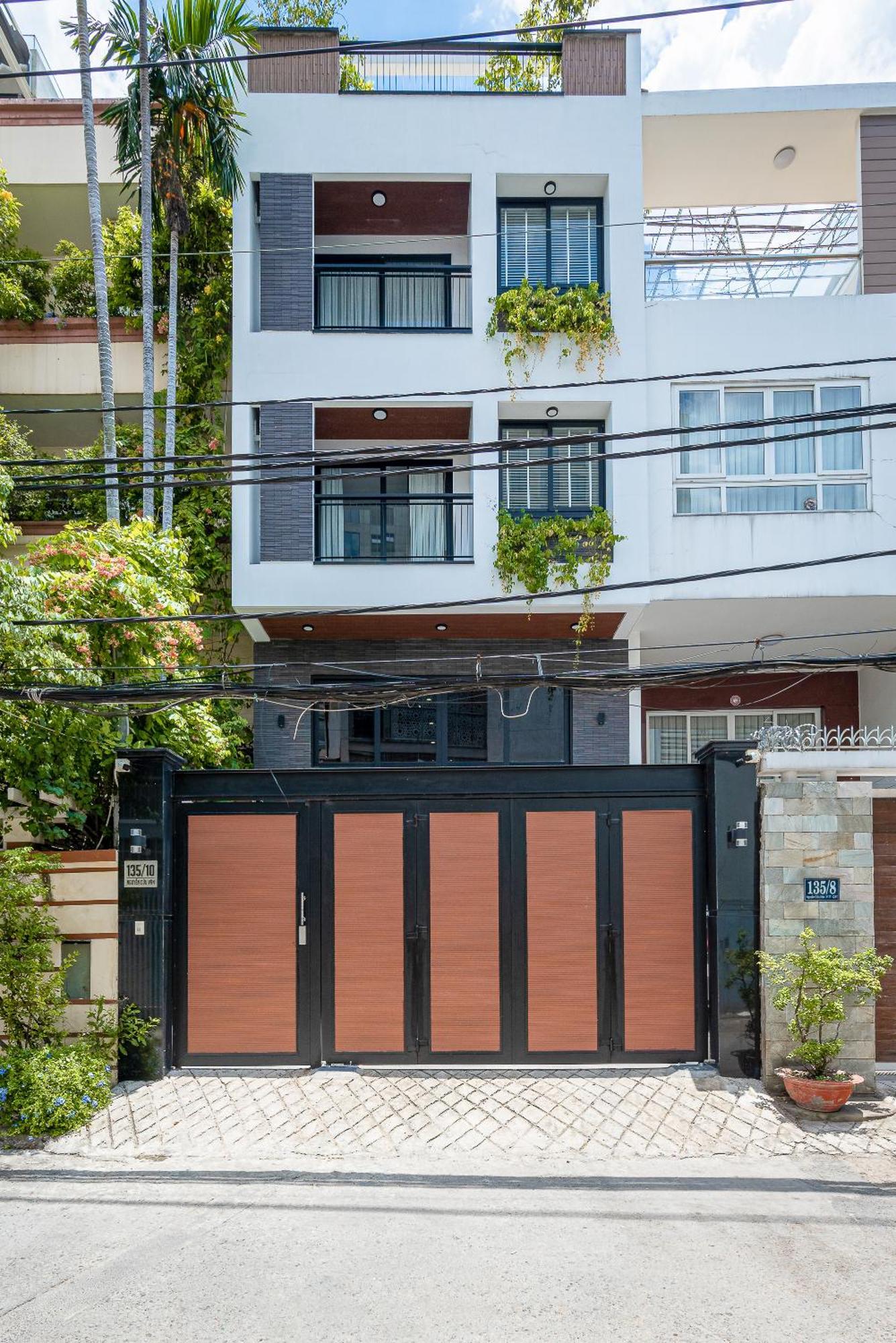 Cozrum Homes - Kena House Ho Chi Minh City Exterior photo