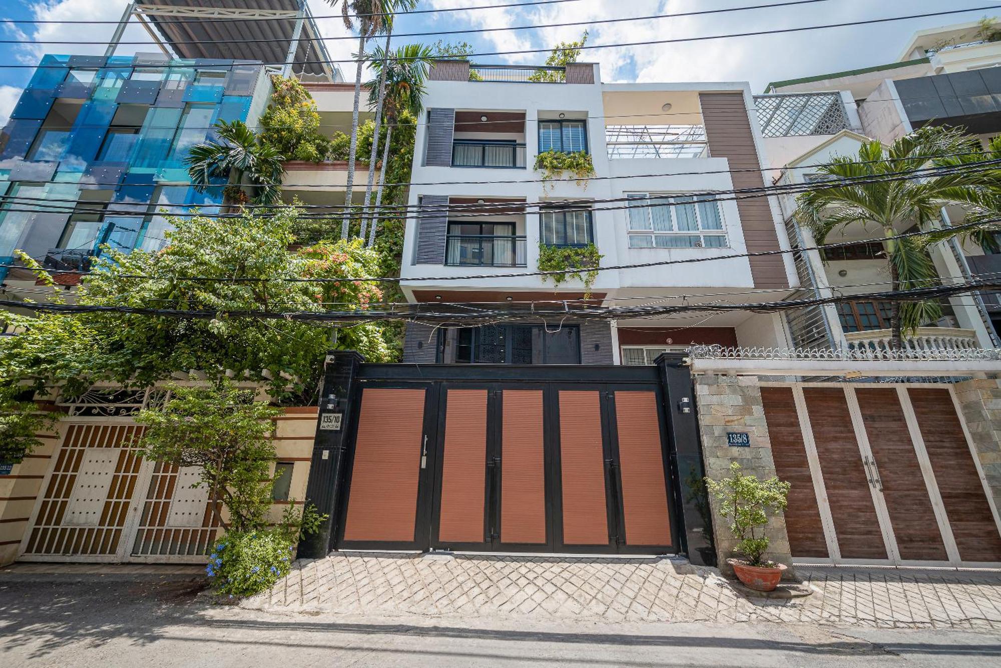 Cozrum Homes - Kena House Ho Chi Minh City Exterior photo